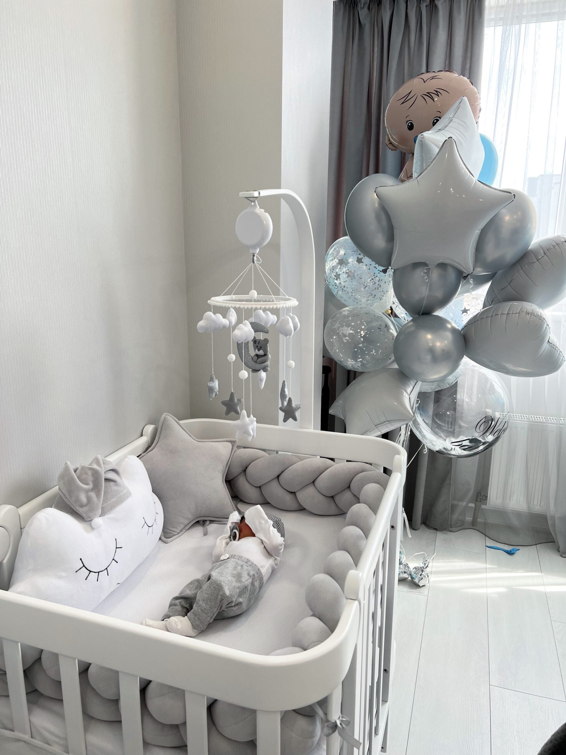 Soporte de dosel Nika